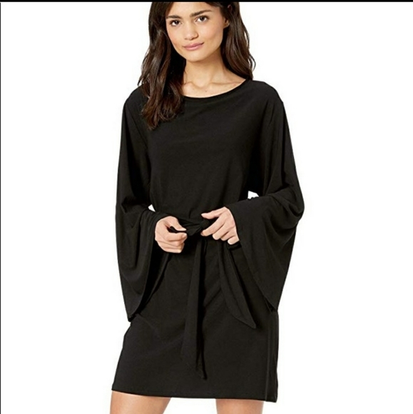 Show Me Your MuMu Dresses & Skirts - 🎉 Show me your Mumu monica dress